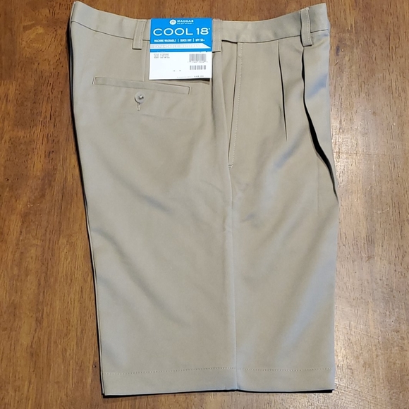 NEW 32" Haggar Cool 18 Golf Shorts UPF 50+ Khaki - Picture 1 of 6